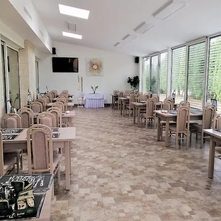 Adriana Nové Mesto nad Váhom